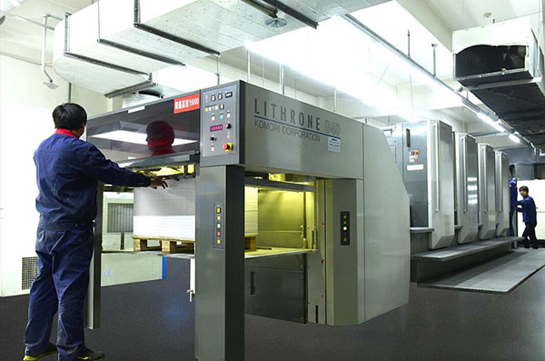 為什么不同批次印刷的包裝盒顏色有色差？